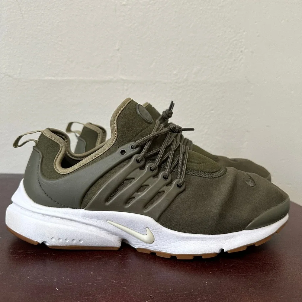 Nike Air Presto Olive Green Running Sneakers Women's Size 9
